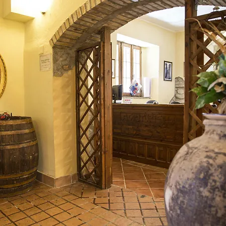 Apartamento Fassi Casa Borgorosso