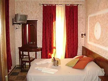 Apartamento Fassi Casa Borgorosso